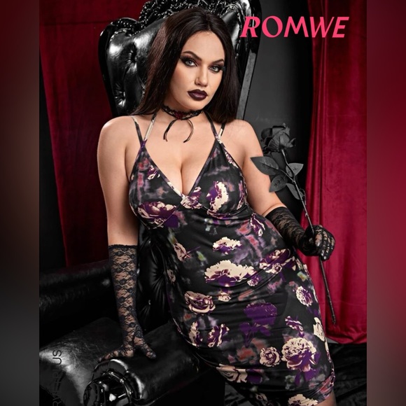 ROMWE Dresses & Skirts - NWT Women’s bodycon floral dress. Size 0X